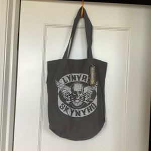 NWT Lynyrd Skynyrd Distressed Gray Tote Bag from Winterland Rock and Roll
